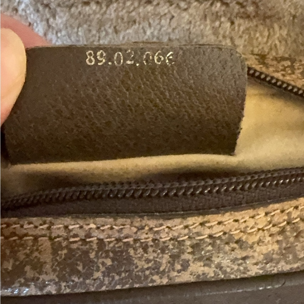 Gucci Beige GG Canvas Crossbody with Brown Leather Trim and Green-Red Web - Picture 6 of 15